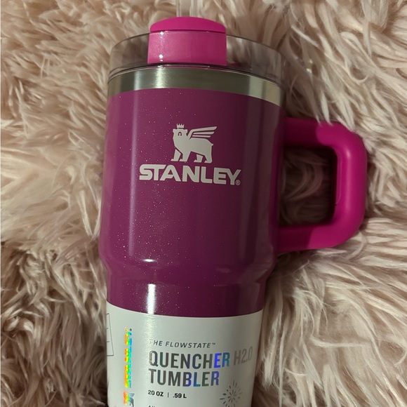 Stanley Quencher H2.0 Tumbler- 20oz - Picture 2 of 4